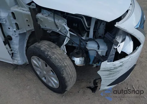 2018 Nissan Versa 1.6 S+ z USA, uszkodzony, nr VIN 3N1CN7AP3JL868469